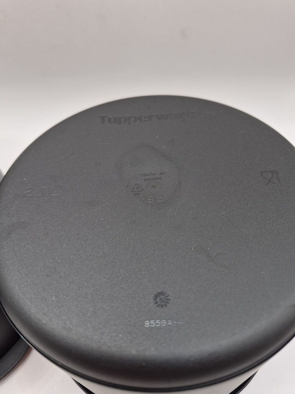 Tupperware Basic Black Round Stacking Canisters 2.1L Lot Of 2 #8559A - Picture 6 of 16